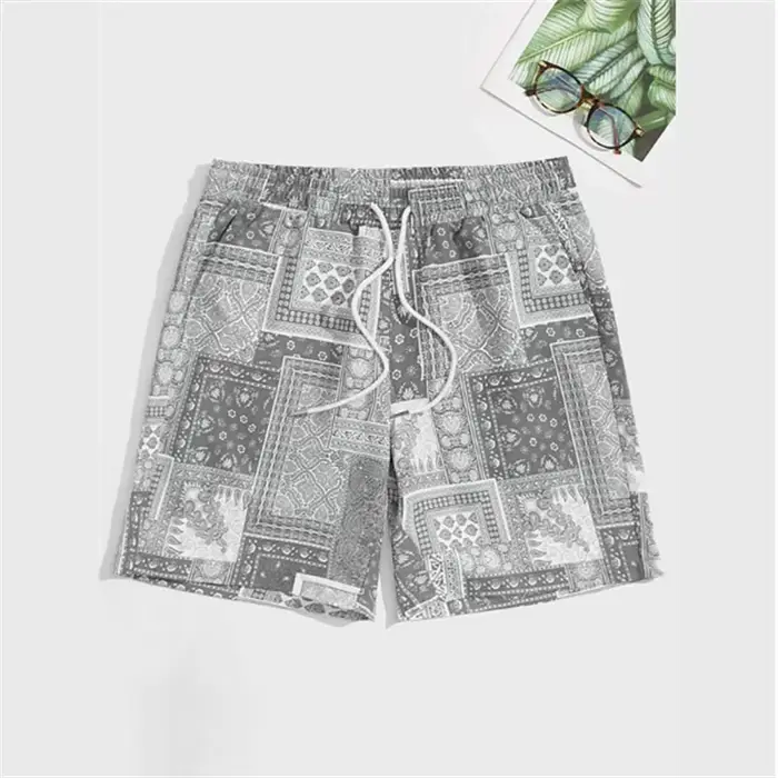 Tendance Bandana graphique plage court pour hommes mode d'été 3D imprimé maillot de bain ample décontracté Streetwear hawaïen pantalon court