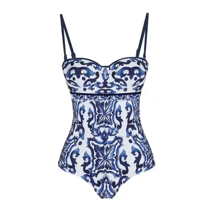 Offre spéciale de la saison Bikini deux pièces ensemble bleu porcelaine imprimé rétro plage vacances maillot de bain