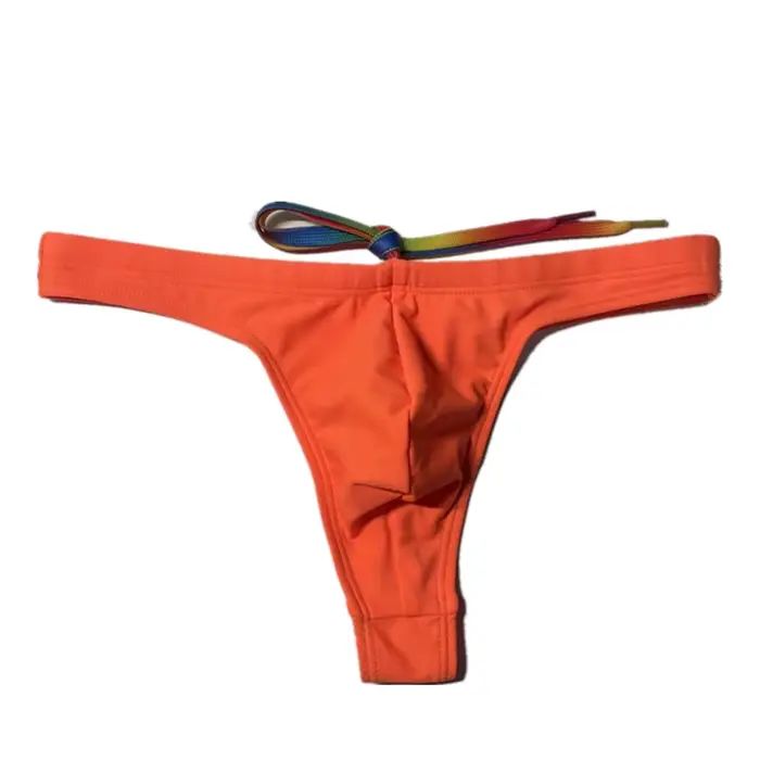 Maillot de bain string pour homme
