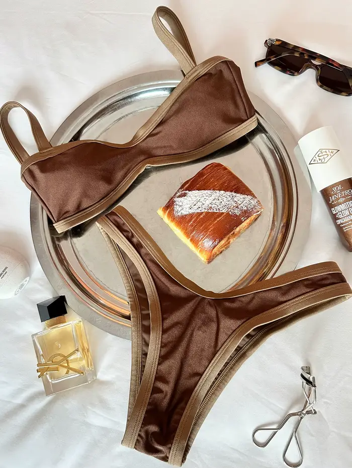 Maillot de bain deux pièces pour femmes, à la mode, adorable motif de points de chocolat avec détail