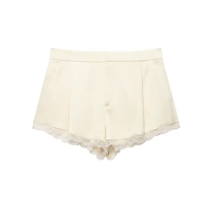 Shorts Femme Élégants et Décontractés pour Soirées, Collection Été 2026, avec Dentelle, Poches Latér
