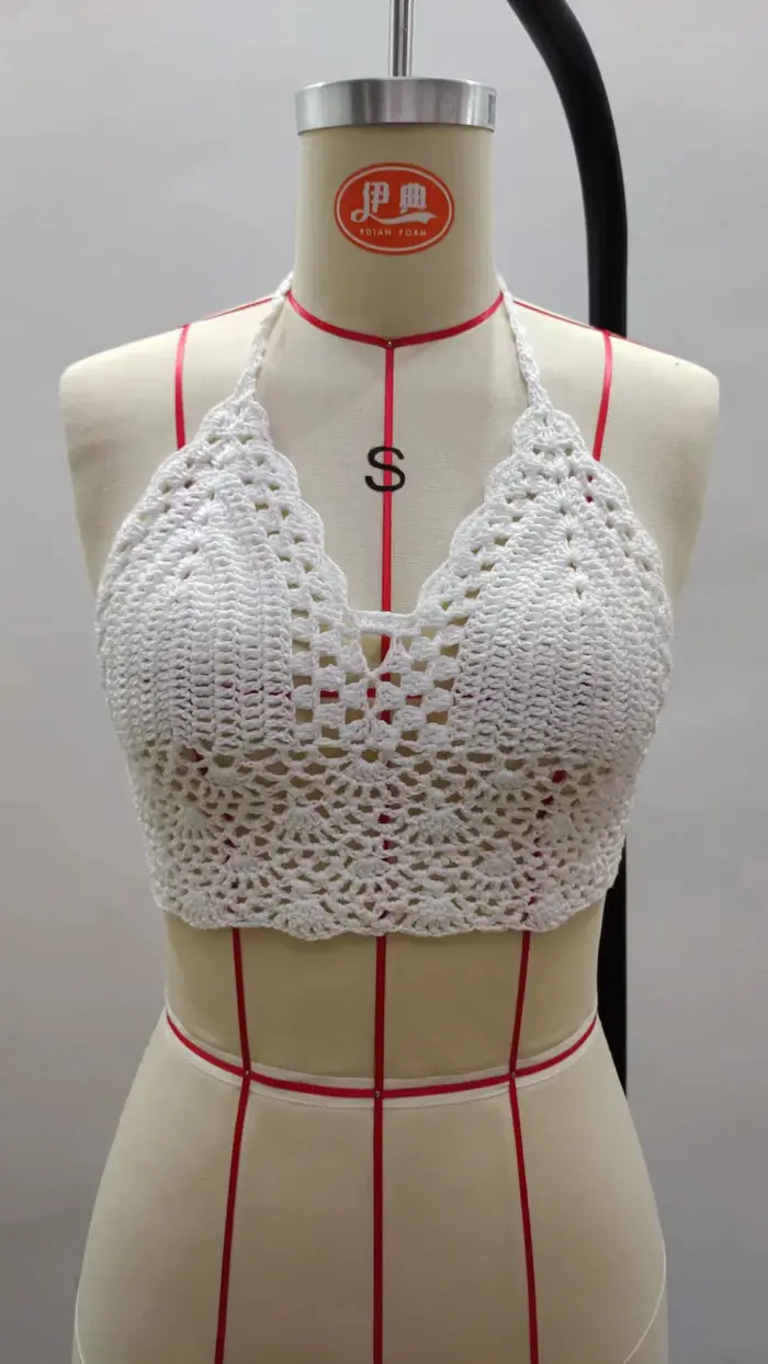Crochet Bikini TopNew Triangle noir haut de Bikini femme évider maillot de bain Sexy natation soutie