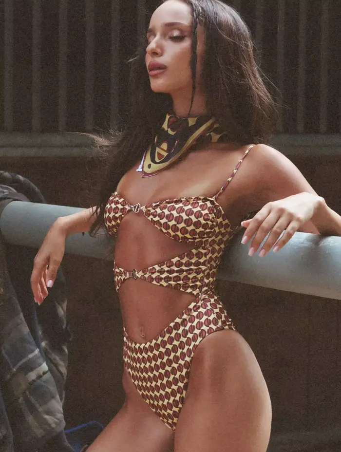 Nouveau Maillot de Bain Une Pièce Sexy pour Femme 2026, Maillot de Plage Évidé Taille Haute, Tenue de Bain et Cache-Maillot